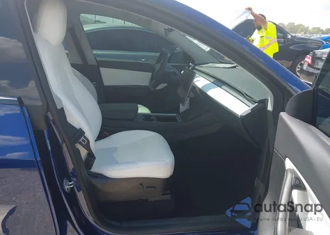 2021 Tesla Model Y Long Range Dual Motor All-Wheel Drive from USA, damaged, VIN 5YJYGDEE2MF197688